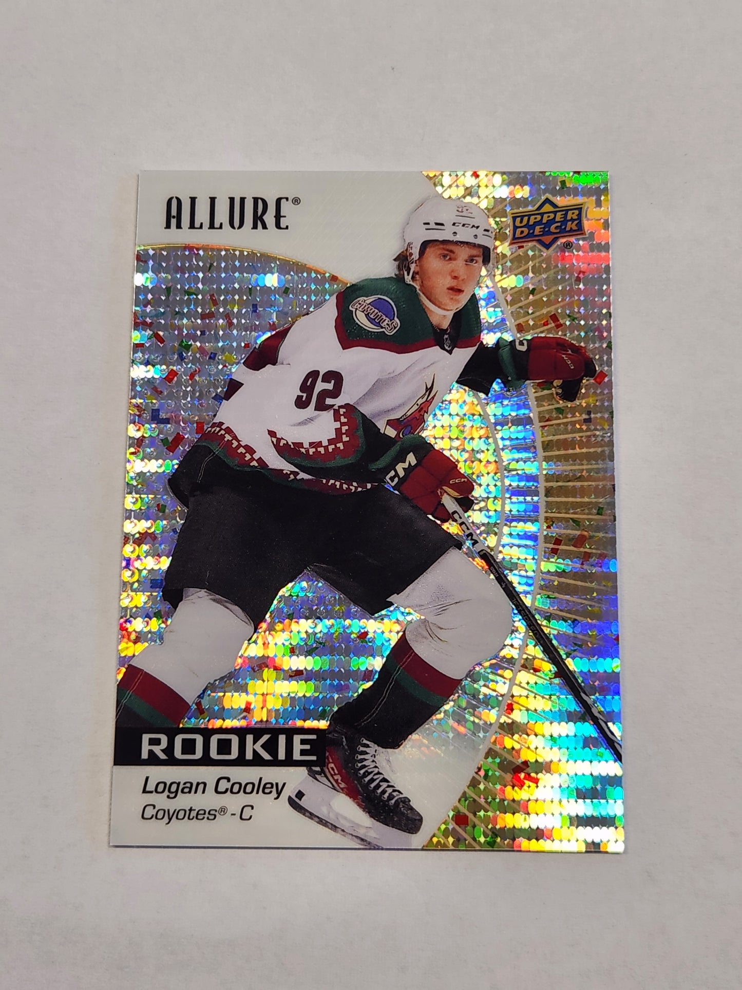 2023-24 Upper Deck Allure Logan Cooley Gold Glitter Bomb # /199