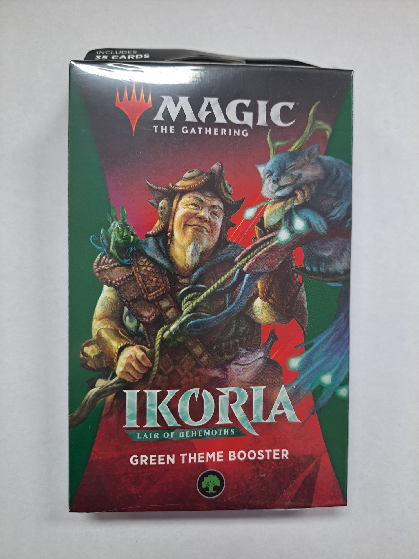 Ikoria Lair of Behemoths Green Theme Boosters Magic the Gathering