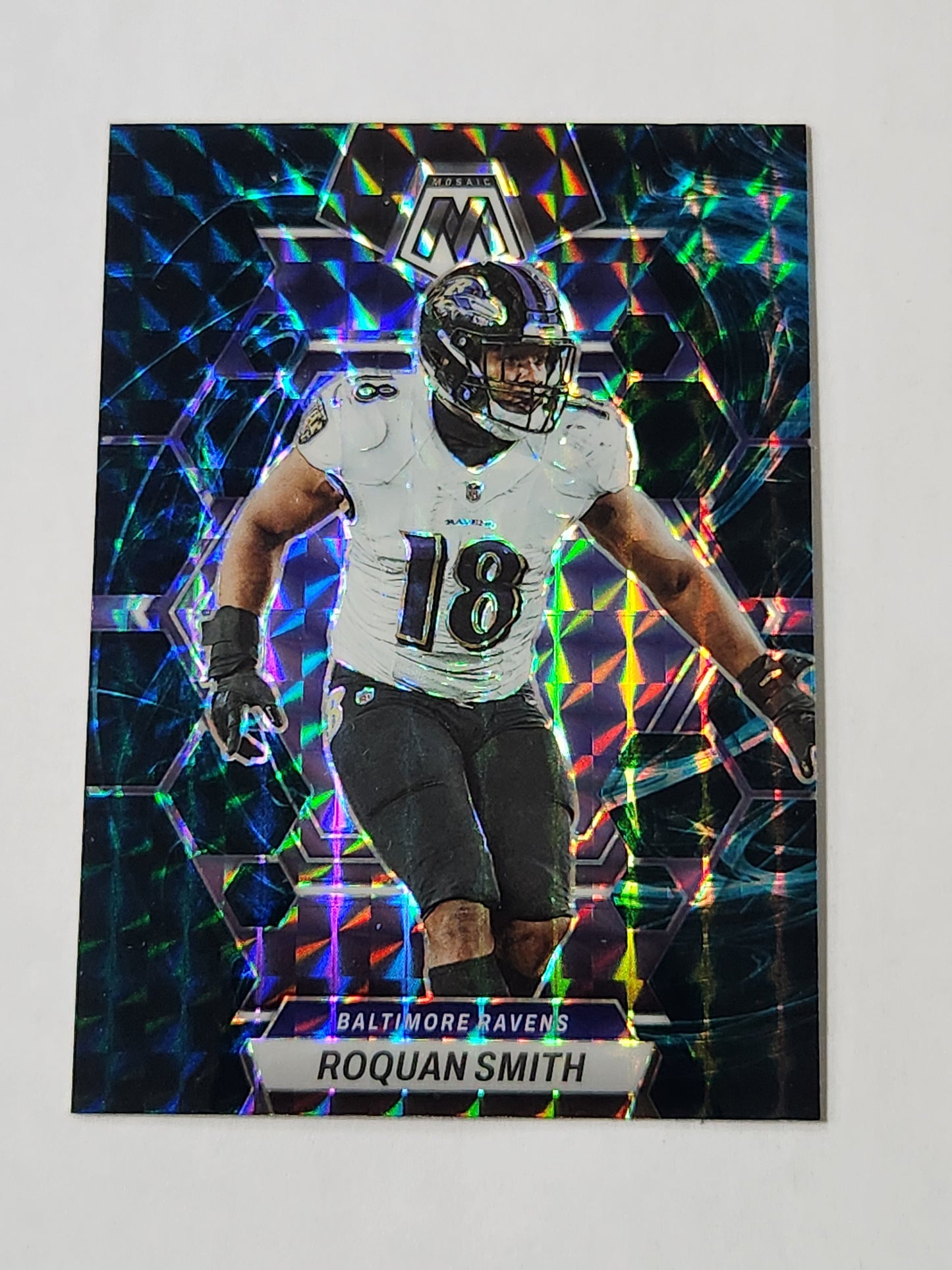 2023 Mosaic Roquan Smith Genesis Case Hit