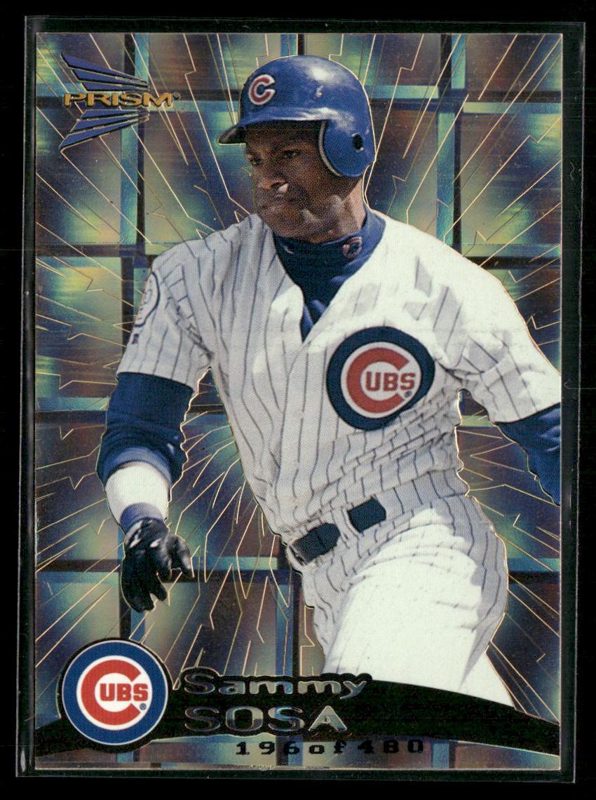 1999 Pacific Prism #30 Sammy Sosa Holographic Gold #/480