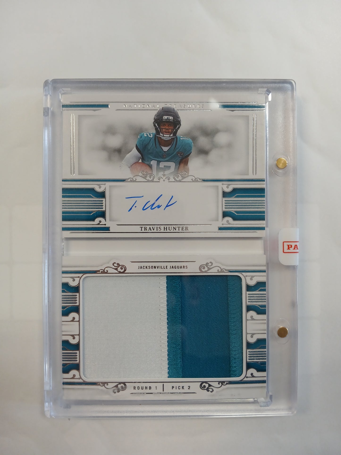2025 National Treasures Travis Hunter Rookie Prime Signatures Booklet Dual Color Patch On Card Rookie Auto #/99