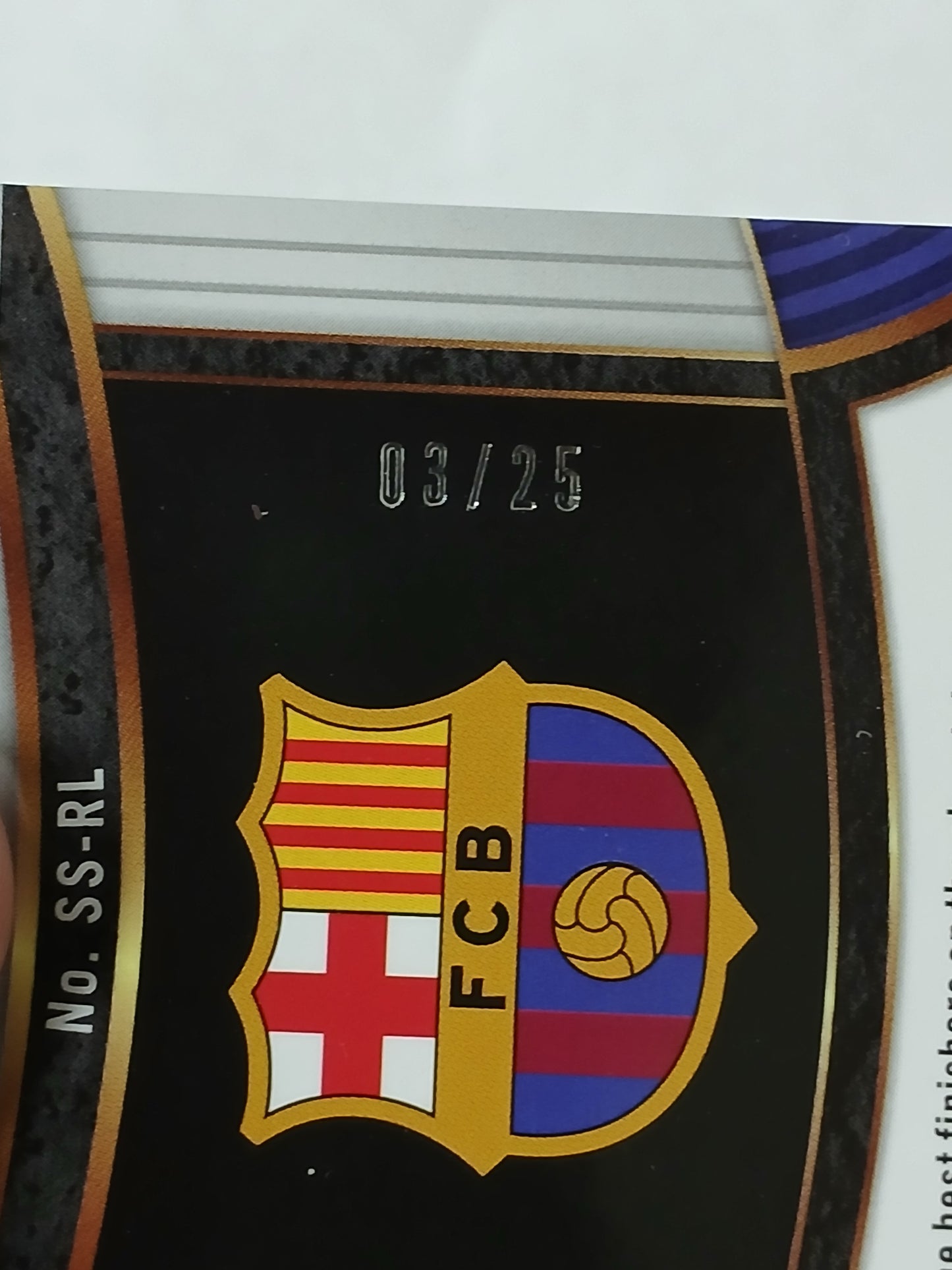 2024 Select Robert Lewandowski La Liga Signatures Tie Dye /25