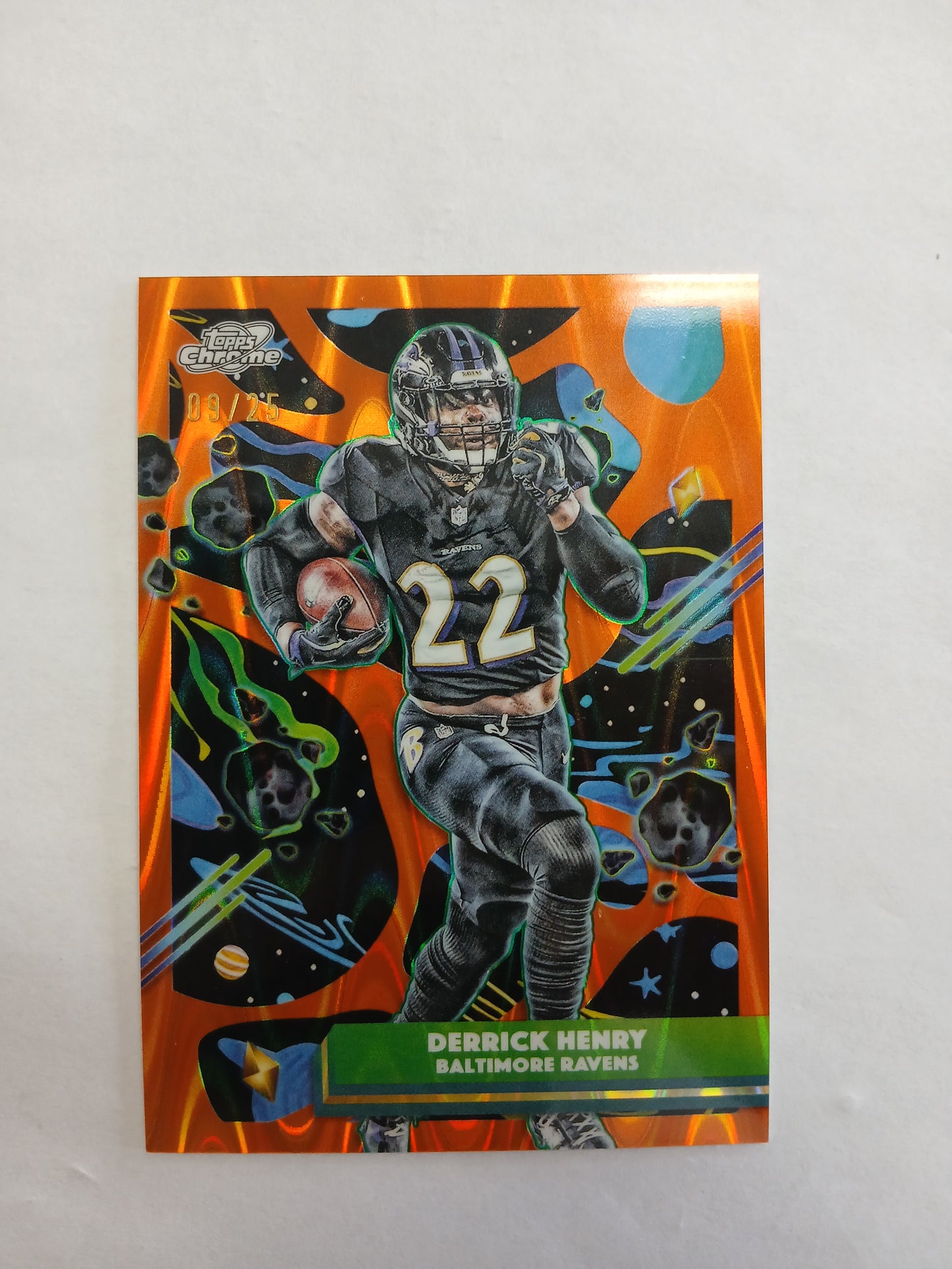 2025 Topps Chrome Cosmic Derrick Henry Orange Raywave #/25
