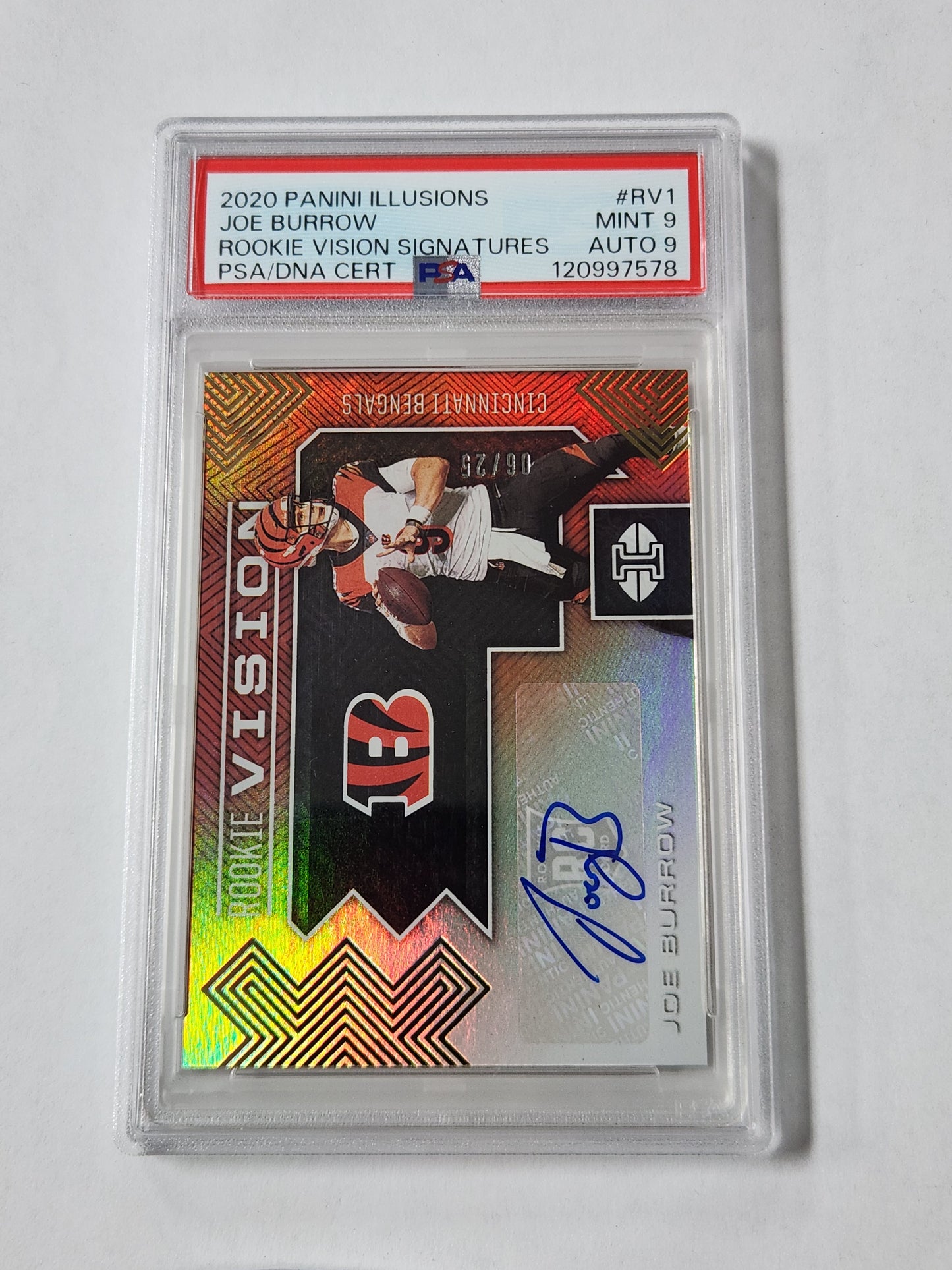 2020 Panini Illusions Joe Burrow Rookie Vision Signatures Auto /25 PSA 9 AUTO 9