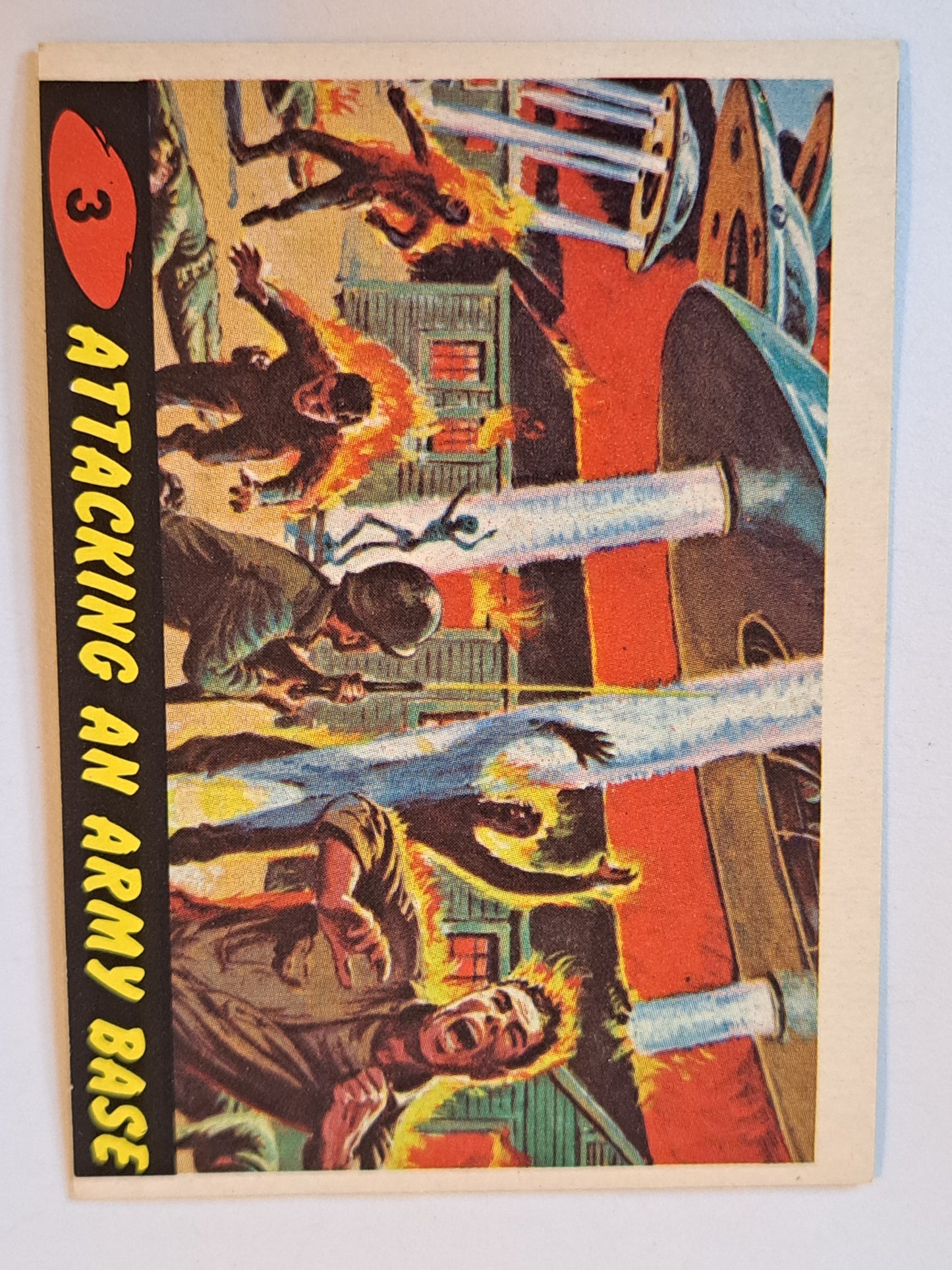 Vintage 1962 Topps Mars Attacks! Attacking an Army Base 3