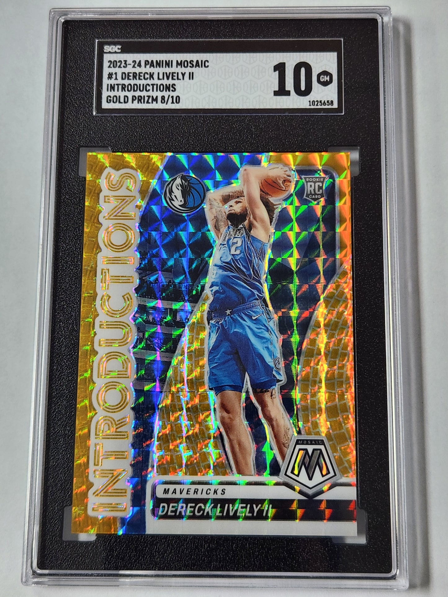 2023 Mosaic Dereck Lively II Introductions Gold Prizm 8/10 SGC 10